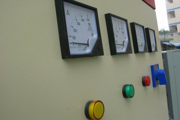 龙口配电柜-3683讲讲配电柜注意事项